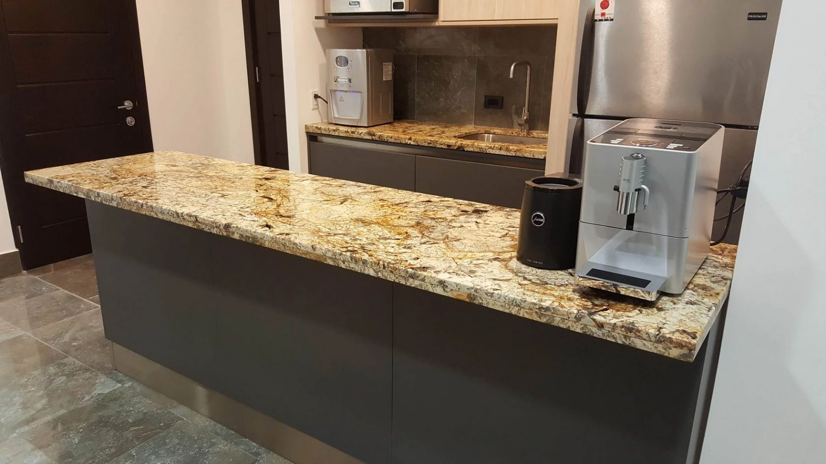 Mediterranean Kitchen