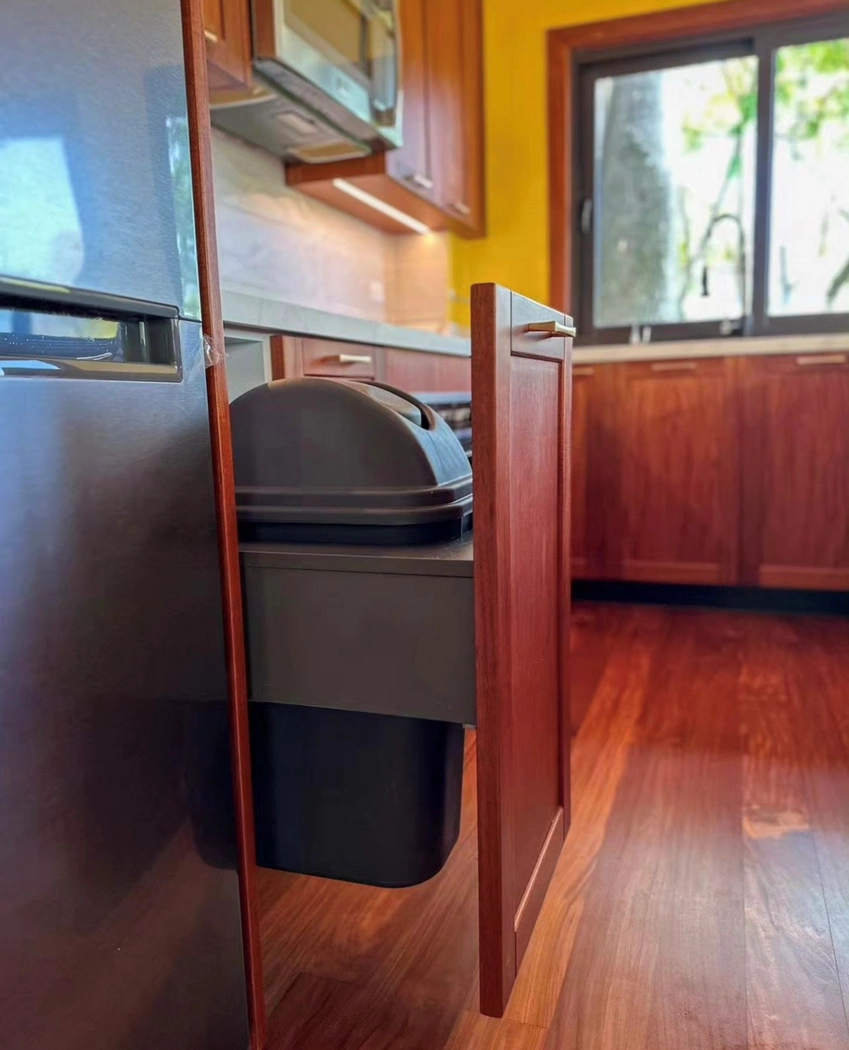 Minimal White Kitchen